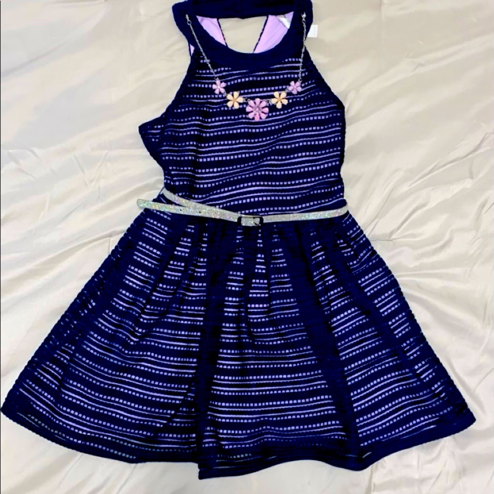 Girl’s Dress